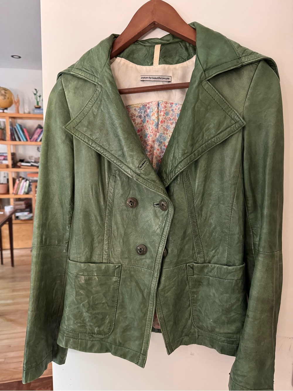 Y2K Green 100% Leather Jacket Floral Lining Size 1 XS/S - DRYKORN